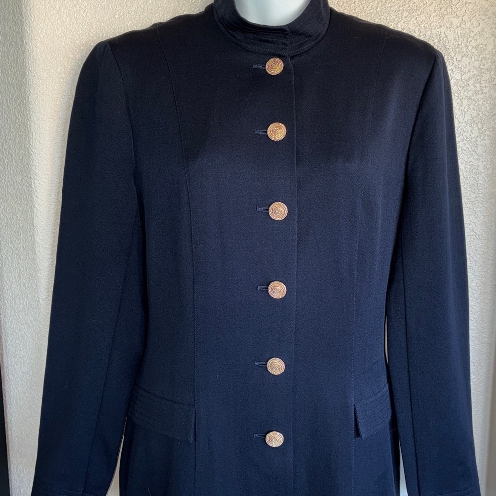 LOUIS FERAUD dress, women 8 VTG EUC Navy Gold Buttons, pocket flaps, lamb's wool - Picture 5 of 17